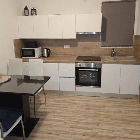 Apartmani Baotic Zupanja Esterno foto