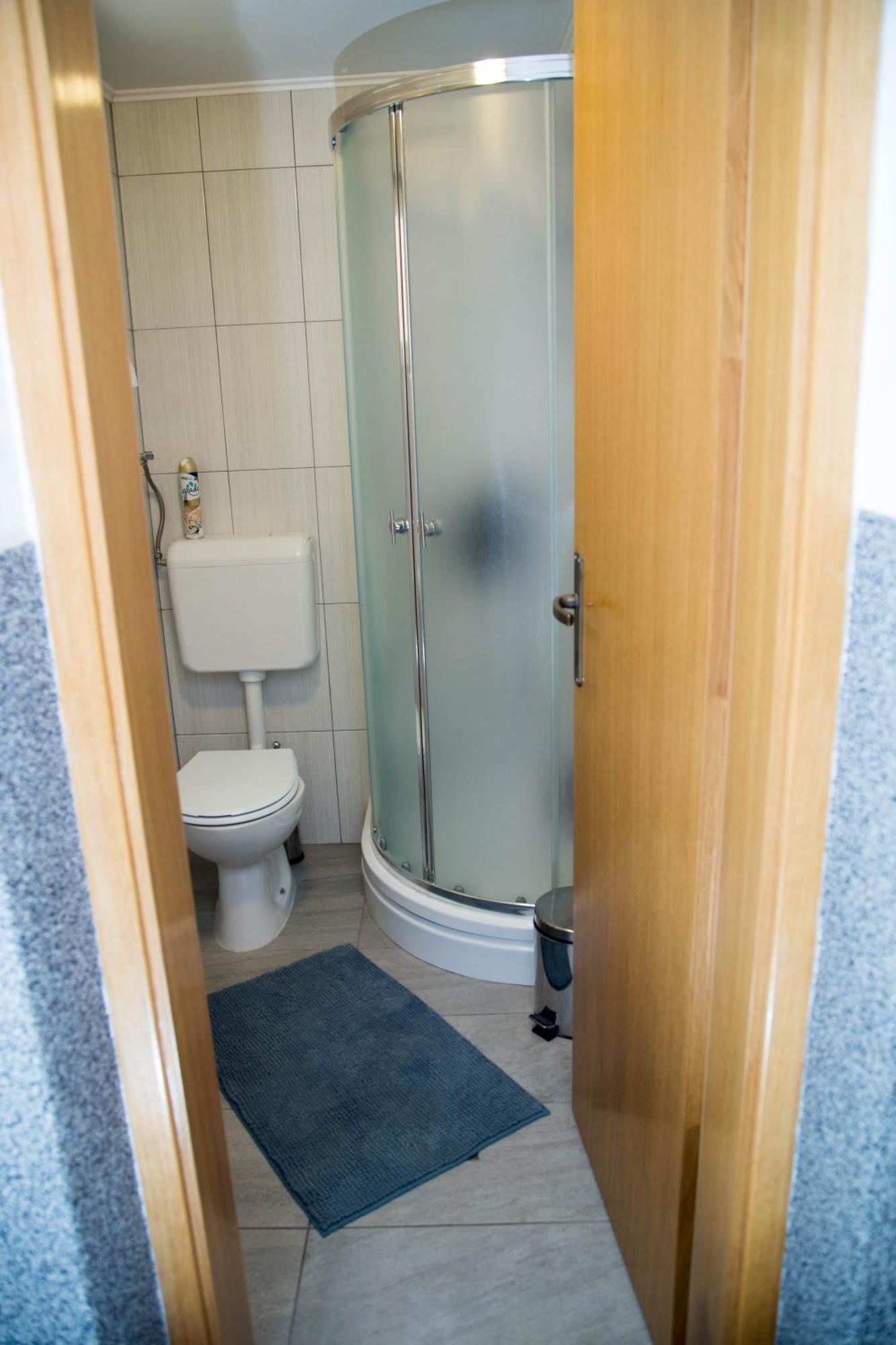 Apartmani Baotic Zupanja Camera foto
